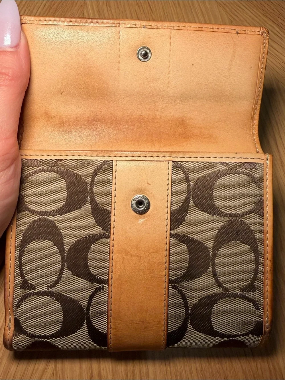 Coach Vachetta Leather Signature Canvas Trifold Wallet - Picture 11 of 16